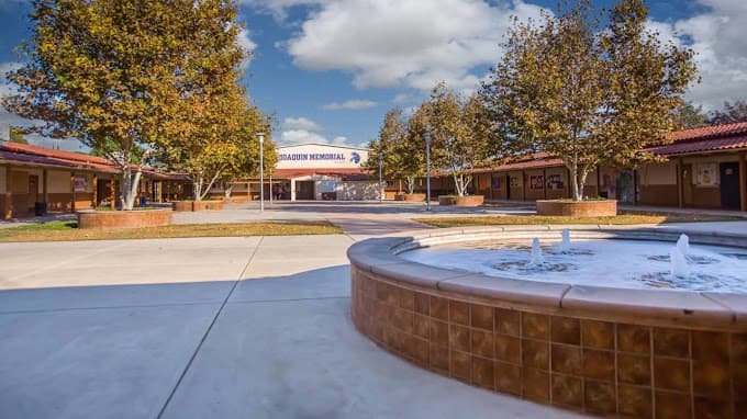 Picture of San Joaqin Memorial High School.